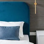 1-Bedroom Luxury Apartment Near Metro